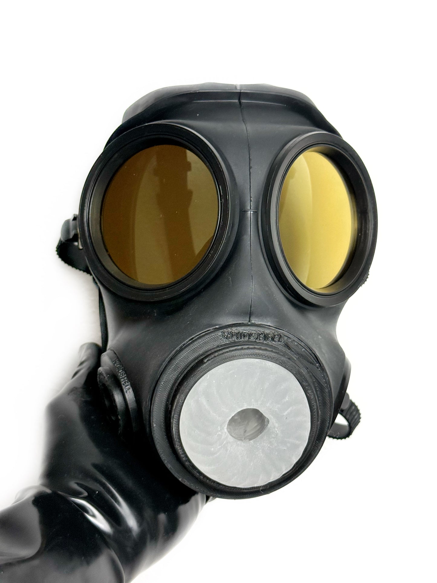 DroneHole PRO - Gasmask with pleasure module