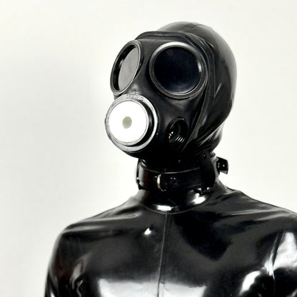 DroneHole PRO with Hood - Gasmask with pleasure module