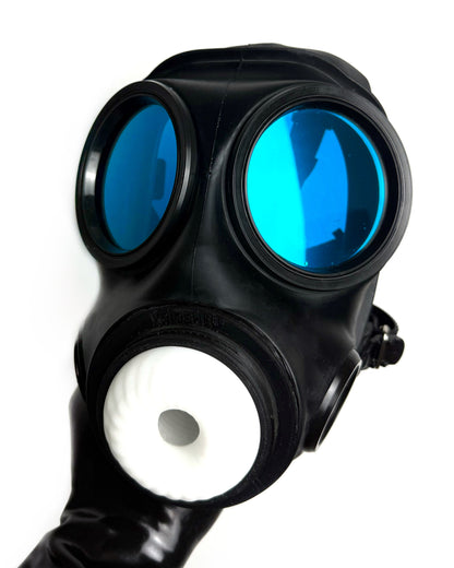 DroneHole - Gasmask with pleasure module